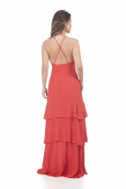 VESTIDO KÍMIKA LONGO EM CREPE FLUÍDO CORAL.