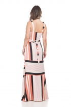 VESTIDO LONGO KÍMIKA COM PADRONAGEM VERMELHO.