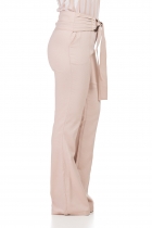 CALÇA KÍMIKA FLARE COM FIVELA BEGE.