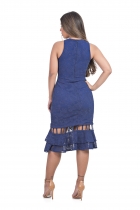 VESTIDO KÍMIKA MÍDI EM RENDA AZUL.