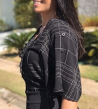 MACACÃO KÍMIKA FLAIRE PRETO EM DUAS BASES