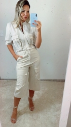 CONJUNTO KÍMIKA BERMUDA FEITA EM LINHO BEGE