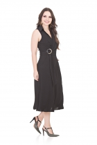 VESTIDO KÍMIKA MÍDI COM DECOTE TRANSPASSADO PRETO.