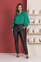 CAMISA KÍMIKA EM CREPE COM TOQUE DE SEDA VERDE.