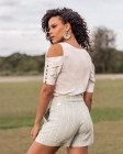 CONJUNTO KÍMIKA DE SHORT EM FIBRAS NATURAIS E BLUSA EM LINHO OFF WHITE
