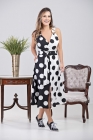 VESTIDO MÍDI KÍMIKA COM FENDA E ESTAMPA PRETO E BRANCO