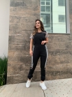 CONJUNTO KÍMIKA EM CREPE CONFORT PRETO COM DETALHES